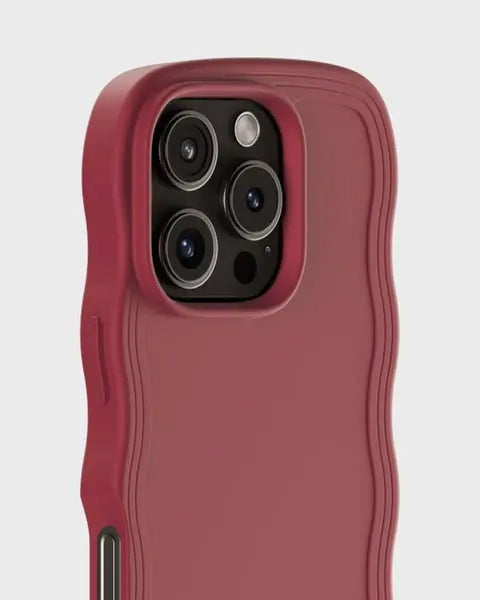 Holdit Telefonskal Wavy iPhone 16 Pro Max - Röd - Travels And Bags