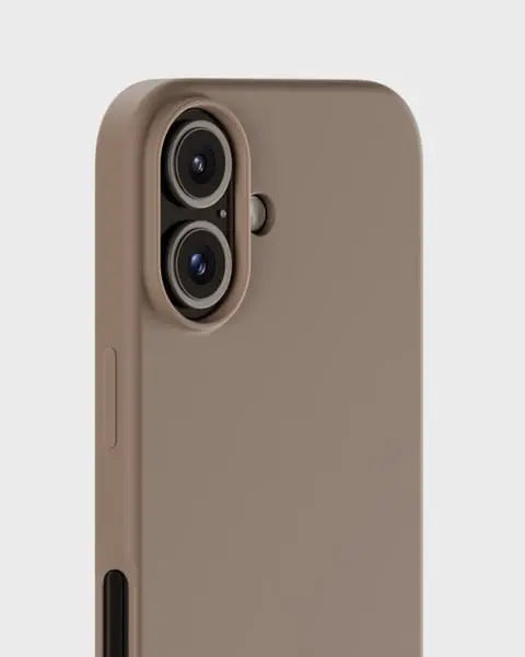 Holdit Telefonskal Silicone iPhone 16 - Ljusbrun - Travels And Bags