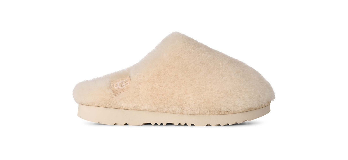 UGG Classic Fluffed Slip-On – Barn – Natural