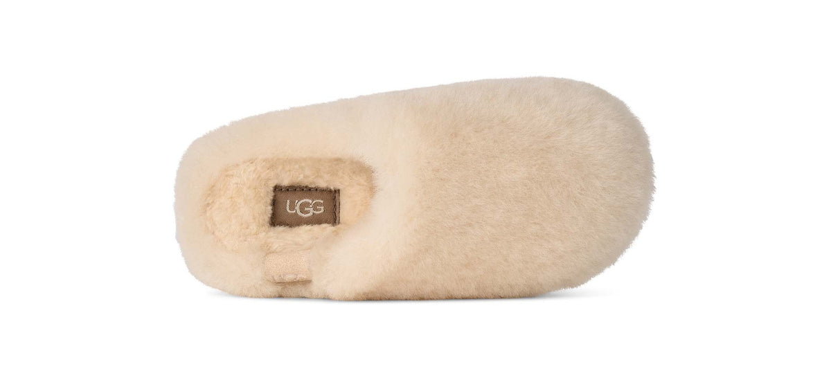 UGG Classic Fluffed Slip-On – Barn – Natural