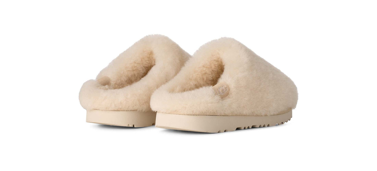 UGG Classic Fluffed Slip-On – Barn – Natural