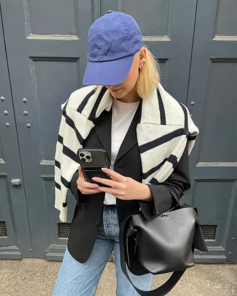 Holdit Telefonkorthållare Magnet - Svart - Travels And Bags
