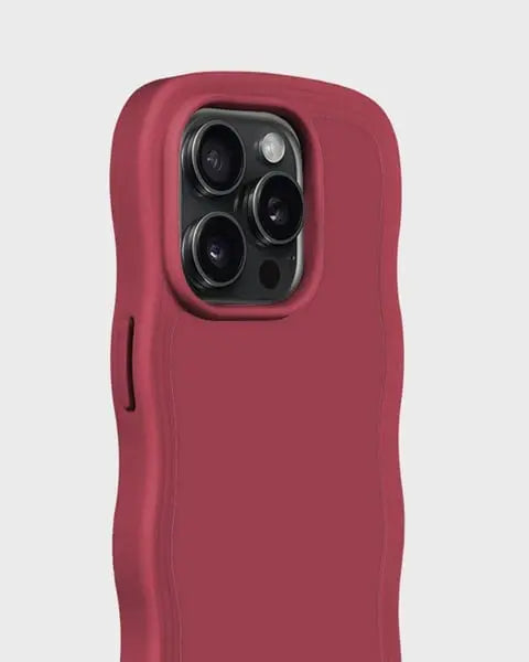 Holdit Telefonskal Wavy iPhone 15 Pro - Röd - Travels And Bags
