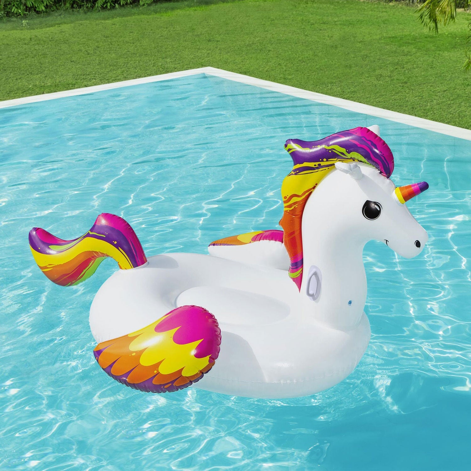 Bestway - Badmadrass Supersized Unicorn Ride-On 2.24m x 1.64m - Travels And Bags