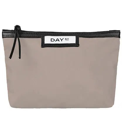DAY ET RE-S Mini Necessär - Travels And Bags