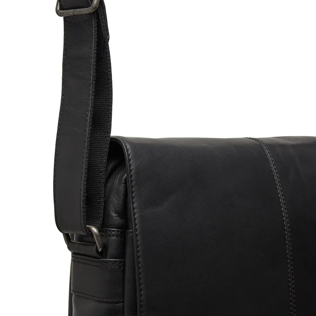 The Chesterfield Brand Raphael Axelremsväska - Svart - Travels And Bags