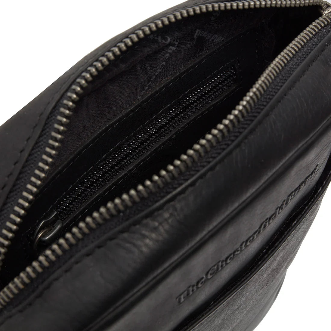 The Chesterfield Brand Saba Crossbodyväska - Svart - Travels And Bags