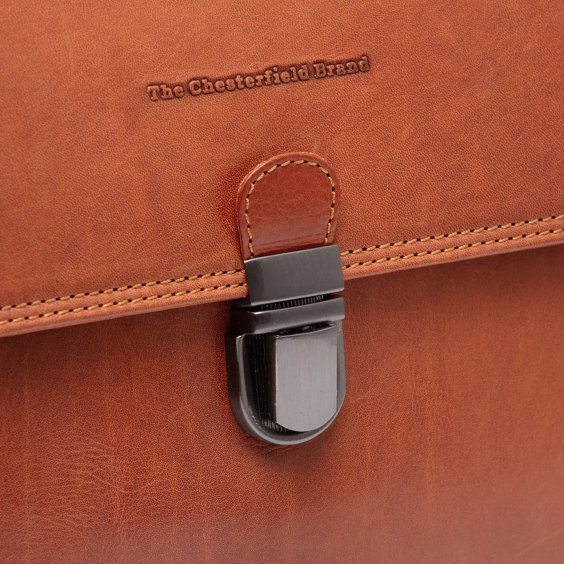 The Chesterfield Brand Renata Axelremsväska - Cognac - Travels And Bags