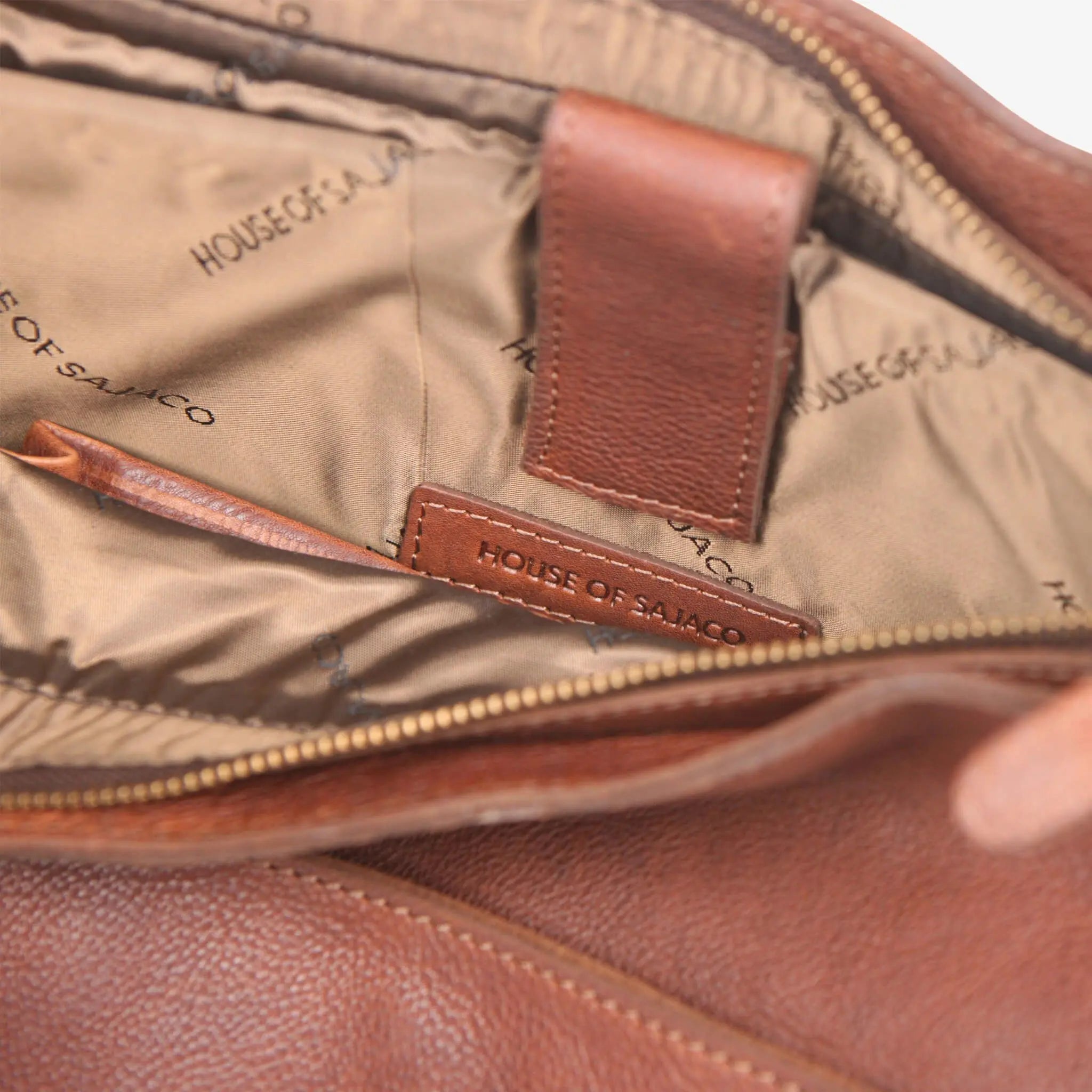 House of Sajaco 16" Datorväska - Travels And Bags