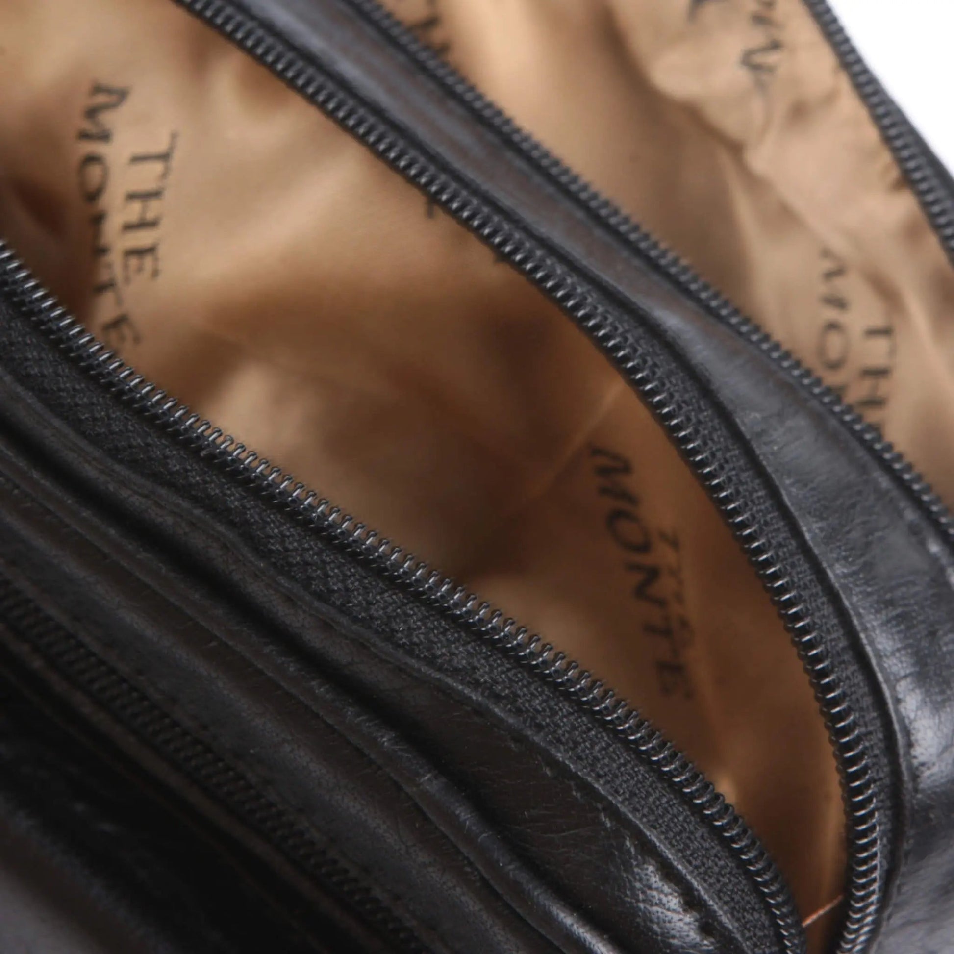 The Monte Handledsväska - Travels And Bags