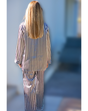 Ladda upp bild till gallerivisning, 100% Siden pyjamas för kvinnor "COCO",  22 momme
